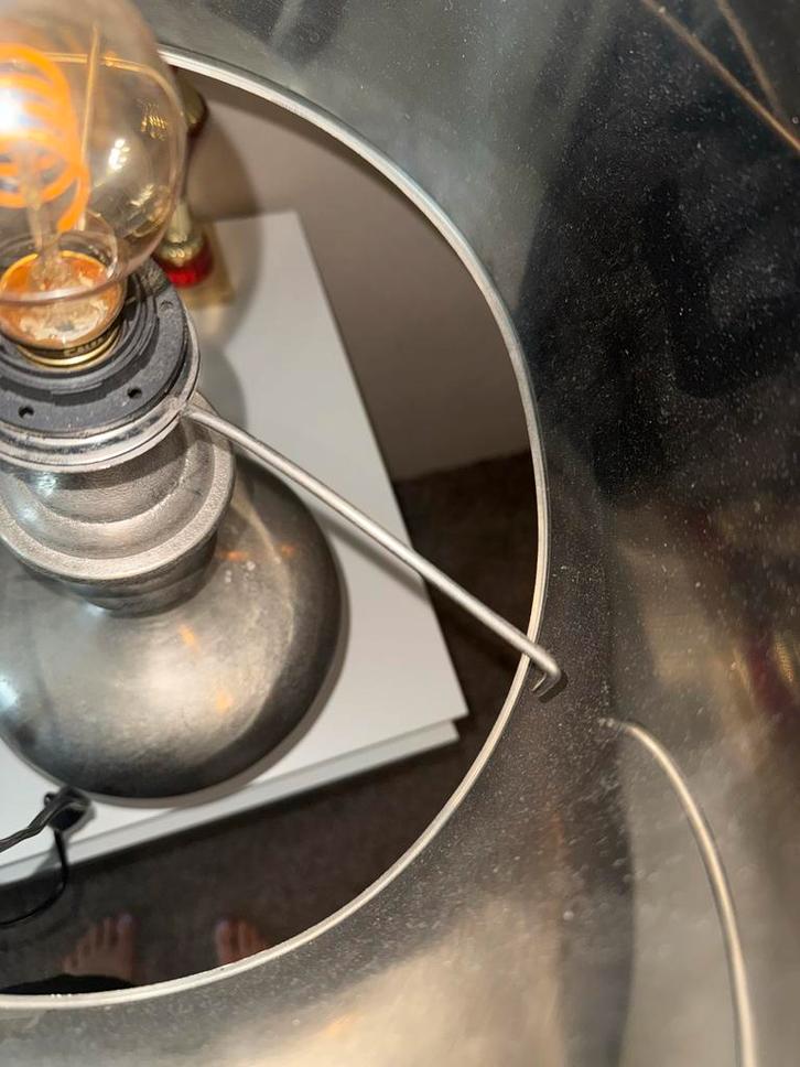 Mooie Tafel Lamp, Huis en Inrichting, Lampen | Tafellampen, Gebruikt, 50 tot 75 cm, Metaal, Ophalen of Verzenden