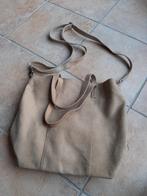 Burkely leren shopper/schoudertas beige/bruin ZGAN, Shopper, Beige, Ophalen of Verzenden, Zo goed als nieuw