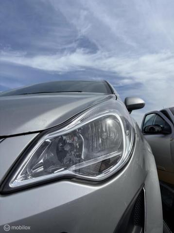 Koplamp links Opel Corsa D ('06-'15) beschikbaar voor biedingen