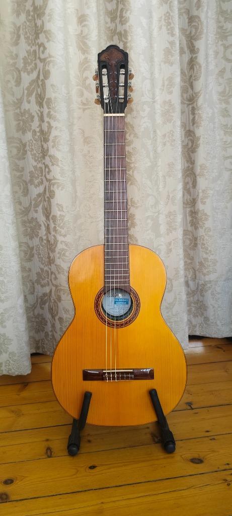 Klassieke Gitaar Di Giorgio Model Signorina No. 16, Muziek en Instrumenten, Snaarinstrumenten | Gitaren | Akoestisch, Zo goed als nieuw