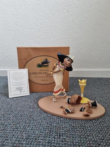 Asterix cleoprata beschikbaar voor biedingen