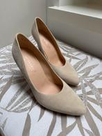 Peter Kaiser Pumps - Maat 6,5 - Nieuw!, Ophalen of Verzenden, Nieuw, Beige, Pumps