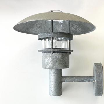 2x zinken BUITENLAMP Scandinavisch vintage design lamp Deens beschikbaar voor biedingen