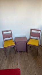 Nachtkastje en stoeltjes, Huis en Inrichting, Ophalen, Gebruikt, Minder dan 45 cm, 55 tot 70 cm