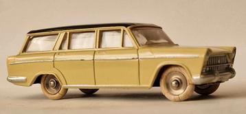 Dinky Toys (France) 548 FIAT 1800 Familiale beschikbaar voor biedingen