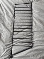 Metalen wandrek, Ophalen, Zo goed als nieuw