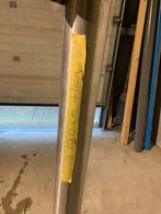 Laadpaal voor kastbevestiging - 190cm hoog, Ophalen, Gebruikt, Laadpaal