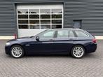 BMW 5-serie Touring 528i High Luxury Edition / PANO / TREKHA, Auto's, BMW, Automaat, Gebruikt, 4 cilinders, 2000 kg