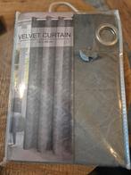 Velvet Gordijn Grijs - 3 stuk.  10€ p.s., 100 tot 150 cm, 200 cm of meer, Nieuw, Ophalen of Verzenden