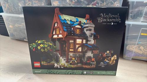 Nieuw Lego Middeleeuwse Smit 21325, Kinderen en Baby's, Speelgoed | Duplo en Lego, Nieuw, Ophalen