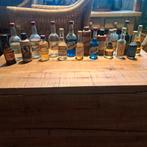 Een kleine 60 miniatuurflesjes,,,allemaal bols, Verzamelen, Ophalen of Verzenden