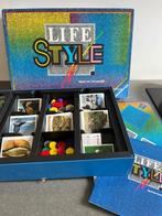 Prachtig Lifestyle spel (compleet), Hobby en Vrije tijd, Gezelschapsspellen | Bordspellen, Een of twee spelers, Ophalen of Verzenden