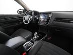Mitsubishi Outlander 2.4 PHEV Intense+ | Schuifdak | Trekhaa, Auto's, Mitsubishi, Automaat, 12 maanden, Euro 6, 4 cilinders