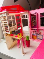 Mooi inklapbaar barbiehuis, Kinderen en Baby's, Speelgoed | Poppenhuizen, Ophalen, Zo goed als nieuw, Poppenhuis