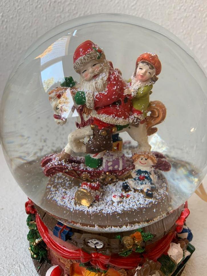 Snowglobe Kerst met muziek, Diversen, Kerst, Nieuw, Ophalen of Verzenden