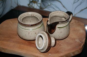 Vintage Melk & Suikerpot beschikbaar voor biedingen