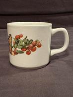 Mok van Marjolein Bastin (Libelle) - veenbessen met vlinder, Ophalen of Verzenden