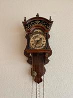 Klassieke klok, Ophalen