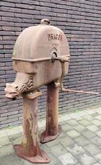 Dragor waterpomp, Ophalen