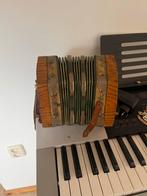 Oude harmonica / trekzak, Gebruikt, Met riemen, Overige formaten, Knopaccordeon