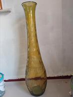 Prachtige grote ranke vaas goud bruine glas 1 m hoogte, Huis en Inrichting, Woonaccessoires | Vazen, Overige kleuren, Ophalen of Verzenden