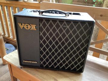 Vox VT 40 X versterker …
