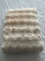 Primaviera deluxe faux rabbit pom woondeken, Ophalen of Verzenden, Zo goed als nieuw