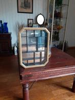 Vintage Wandvitrinekast met Glazen Deur mini vitrine, Minder dan 50 cm, Glas, Vintage, Ophalen of Verzenden