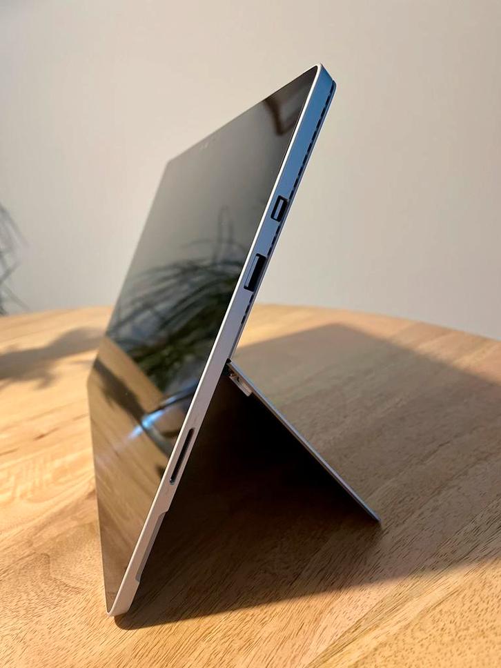 Microsoft Surface Pro 4 Refurbished + SurfacePro4 Type Cover, Computers en Software, Windows Tablets, Gebruikt, Wi-Fi, 12 inch