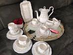 Royal albert CAROLINE KOFFIESET💙🤍💙🤍, Huis en Inrichting, Keuken | Servies, Ophalen, Zo goed als nieuw, Overige stijlen, Kop(pen) en/of Schotel(s)