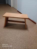 Houten bankje / Bijzettafeltje, Huis en Inrichting, Stoelen, Gebruikt, Ophalen of Verzenden, Eén, Hout
