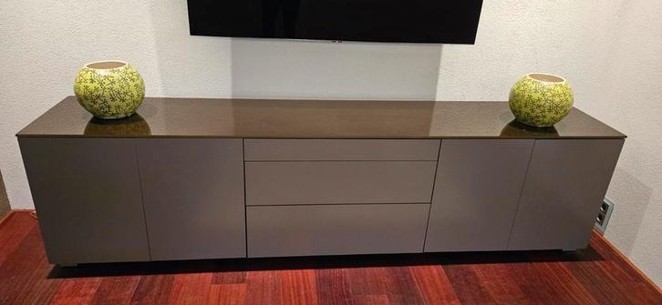 Stijlvol design dressoir, Huis en Inrichting, Kasten | Dressoirs, Zo goed als nieuw, 150 tot 200 cm, 25 tot 50 cm, Met lade(s)