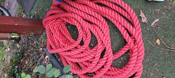Super sterk synthetisch touw 4 cm dik beschikbaar voor biedingen
