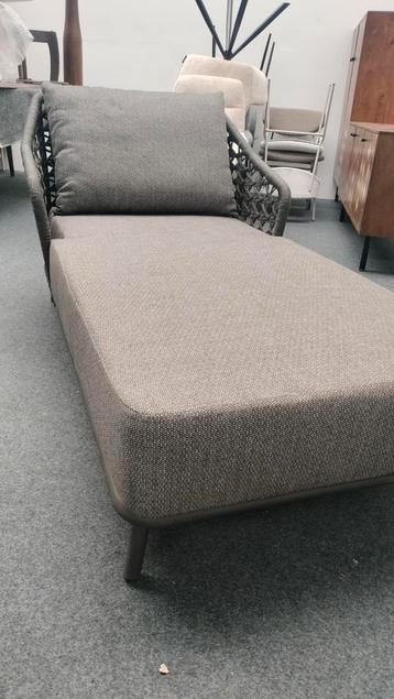 Ligbed Callisto outdoor, model Violet. Nieuw!  beschikbaar voor biedingen