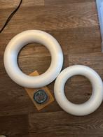 Piepschuim kransen met naalden, Hobby en Vrije tijd, Knutselen, Ophalen, Nieuw