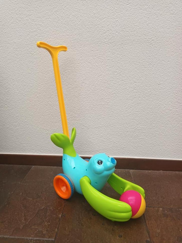 TOMY spielzeug gehhilfe, Kinderen en Baby's, Speelgoed | Buiten | Voertuigen en Loopfietsen, Ophalen of Verzenden