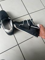 Valentino schoenen, Ophalen, Valentino, Zwart, Gedragen