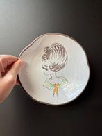 Vintage Aalten wandbord - meisjeshoofd jaren 50/60, Ophalen of Verzenden, Zo goed als nieuw