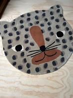 Oyoy Vloerkleed Tijger - Zo Goed Als Nieuw!, Huis en Inrichting, Stoffering | Tapijten en Kleden, Beige, Zo goed als nieuw, Overige vormen