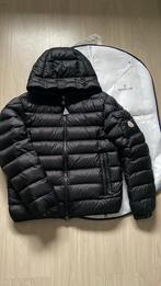 Moncler Najan donsjack met capuchon - Kort model, Kleding | Heren, Jassen | Winter, Ophalen of Verzenden, Zo goed als nieuw, Maat 48/50 (M)