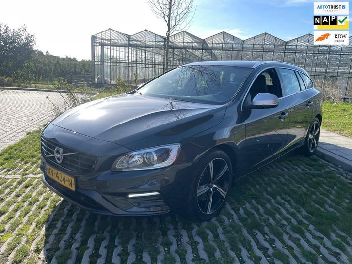 Volvo V60 1.5 T3 Nordic+ R-DESIGN AUTOMAAT, Auto's, Volvo, Bedrijf, Te koop, V60, ABS, Airbags, Airconditioning, Bochtverlichting