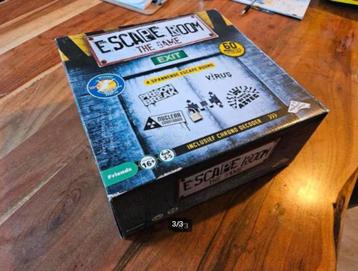 Te ruil/koop: Escape Room 4-in-1-spel beschikbaar voor biedingen