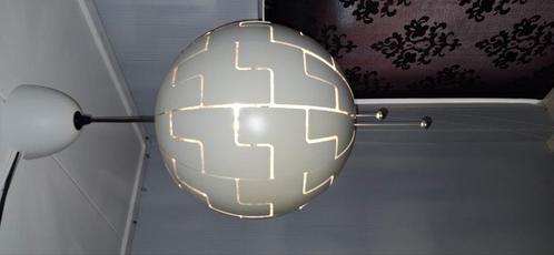 IKEA PS 2014 hanglamp wit/zilver groot model, Huis en Inrichting, Lampen | Hanglampen, Zo goed als nieuw, Kunststof, Ophalen