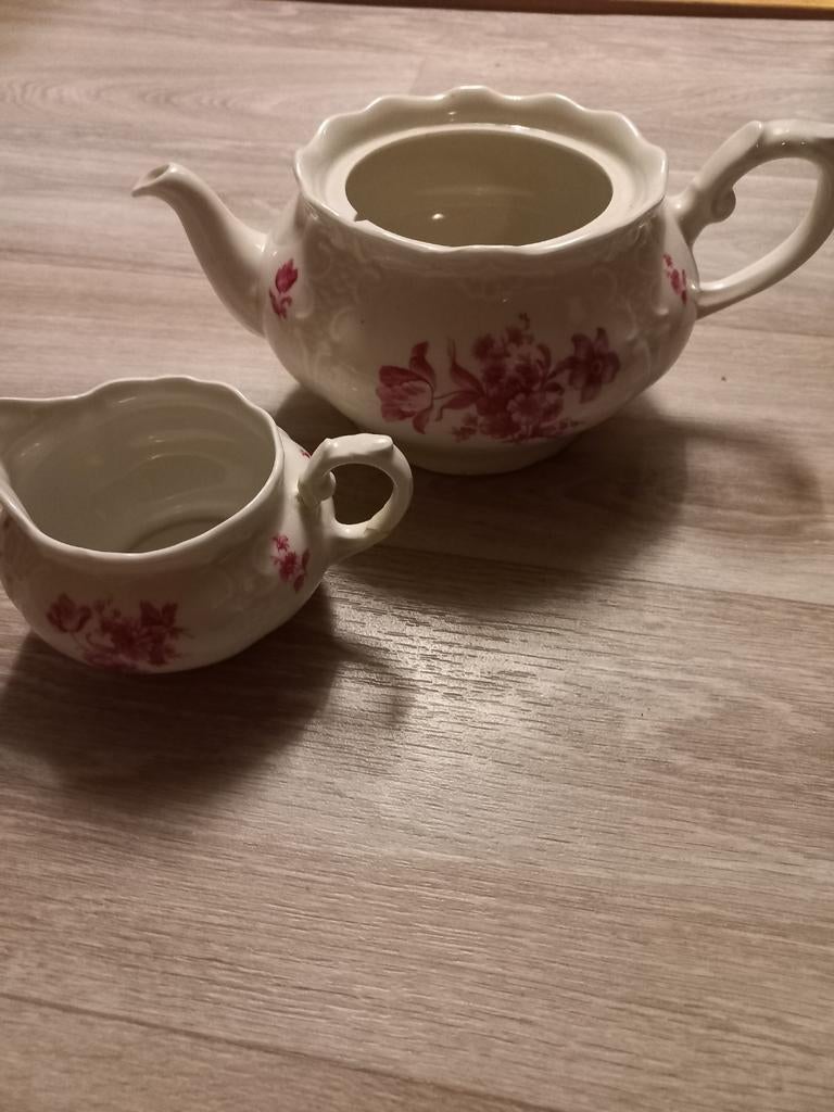 Diverse servies met roze bloemetjes, Antiek en Kunst, Antiek | Servies compleet, Ophalen