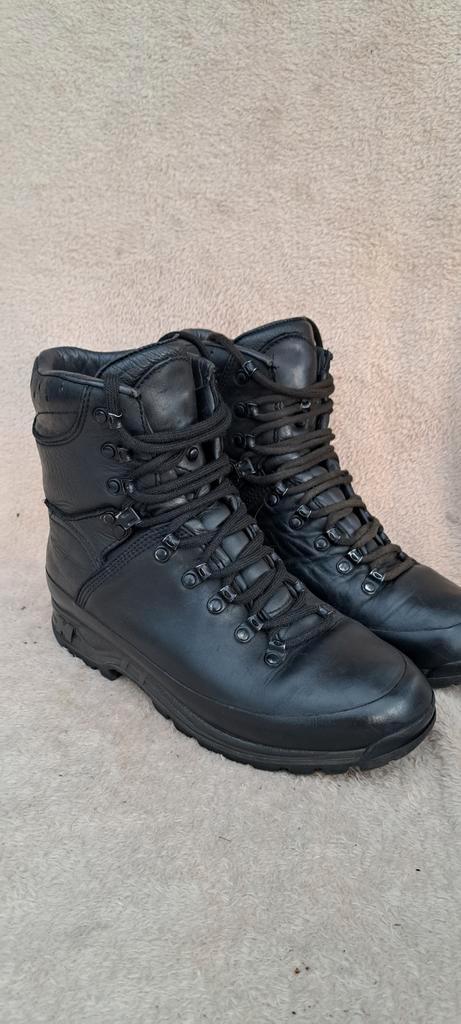 Meindl Island Pro M1 bergschoenen, maat 42, Kleding | Dames, Schoenen, Gedragen, Wandelschoenen, Zwart, Ophalen of Verzenden