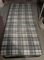 Opklapbed 1-persoons op wieltjes, Huis en Inrichting, Ophalen, Gebruikt, 90 cm, Eenpersoons