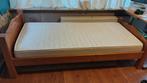 Ledikant, Huis en Inrichting, Slaapkamer | Bedden, Ophalen, Zo goed als nieuw, Eenpersoons, Hout