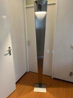 Hele mooie design vloerlamp!, Huis en Inrichting, Lampen | Vloerlampen, Ophalen, Design, Zo goed als nieuw, Metaal