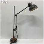 Industriële Kaiser Idell lamp vloerlamp Tafellamp Bureaulamp, Zo goed als nieuw, Ophalen