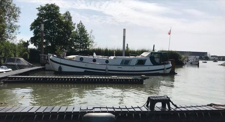 Te koop Zeeuwse poon motortjalk, Watersport en Boten, Motorboten en Motorjachten, Gebruikt, Staal, Tot 6 meter, Diesel, Binnenboordmotor